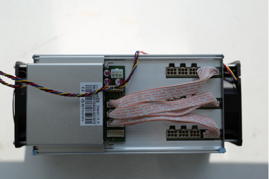 Antminer D3