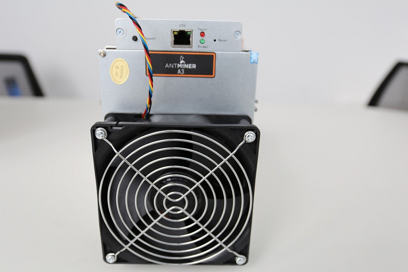 Antminer A3